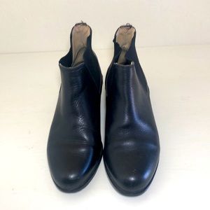 Ariat Black Leather Booties Size 7.5 M.